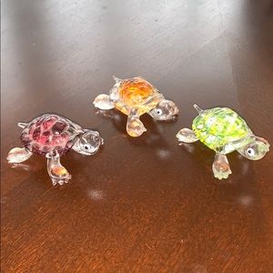 3 set of little turtles